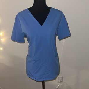 Figs scrub top